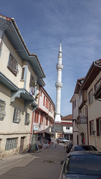 Taraklı Merkez Aşağı Cami Minaresi İçin Yıkım Kararı Gündemde