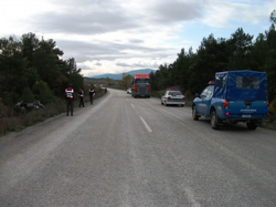 Göynük Taraklı Yolunda Trafik Kazası:2 Yaralı