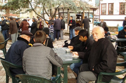 Taraklı’da Vatandaşlara Aşure Dağıtıldı