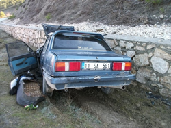 Trafik Kazası: 3 Yaralı