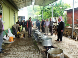 İçdedeler Köyünde Hayır Pilavı Dağıtıldı