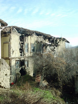 Taraklı'nın Virane Evleri Tarihi Dokusunu Kaybediyor