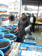 O yine Tezgahının Başındaydı