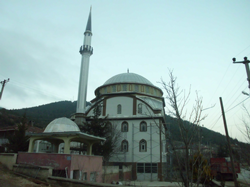 Konak Camii Boyanıyor.