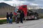 Mısır Yüklü TIR devrildi: 1 Yaralı