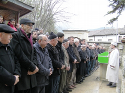 Sabri Derici Toprağa Verildi