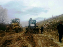 Hacıyakup Bayır Mahallesi’n de yol Onarım çalışması