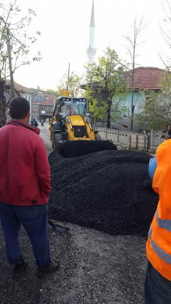 Duman Mahallesi'n de Asfalt Çalışmaları