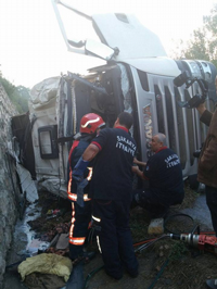 Süt Tankeri Devrildi: 1 Ölü