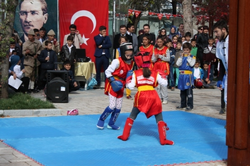 Cumhuriyet Bayramında Müthiş Wushu Gösterisi