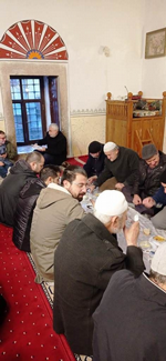 YUNUSPAŞA CAMİİNDE SABAH NAMAZI BULUŞMASI