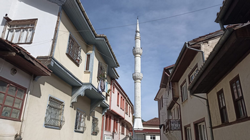 Taraklı Merkez Aşağı Cami Minaresi İçin Yıkım Kararı Gündemde