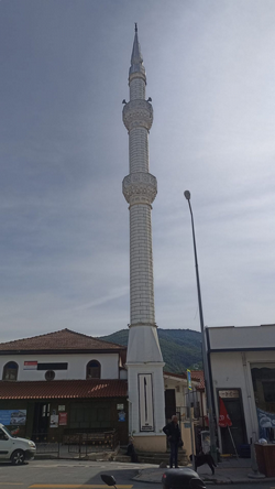 Taraklı Merkez Aşağı Cami Minaresi İçin Yıkım Kararı Gündemde