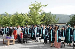 Taraklı Çok Programlı Anadolu Lisesi'nde Mezuniyet Coşkusu