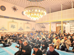 Aşağı Camii'de Regaib Kandili Programı Coşkulu Bir Şekilde Kutlandı